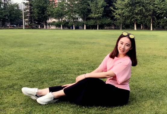 G:\心语\环境经济学院\“征文活动”环境经济学院\“征文活动”环境经济学院\杨树真\杨树真生活照.jpg