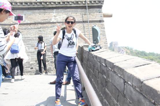 G:\心语\旅游学院\旅游路璐\路璐.JPG